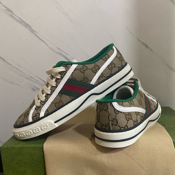 Gucci Women's Tan and Green Logo Sneakers - Picture 4 of 4